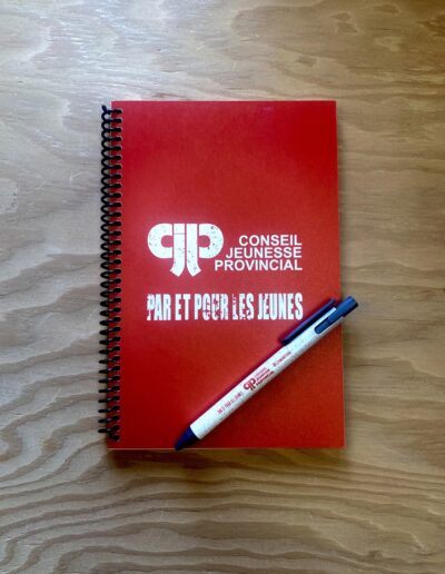 Cahier et stylo Cjp