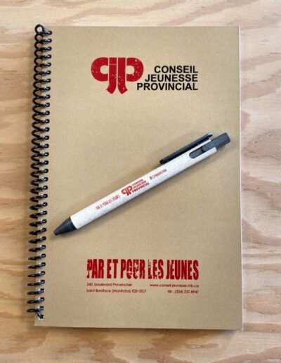 Cahier et stylo Cjp